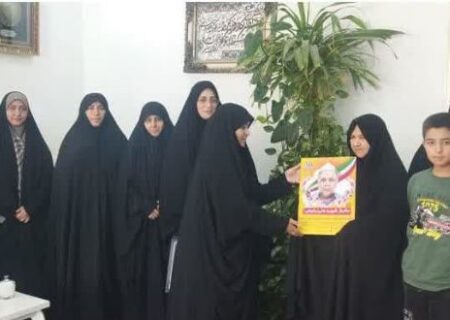 دیدار عوامل رویداد فرهنگی فلسطین با خانواده شهدا