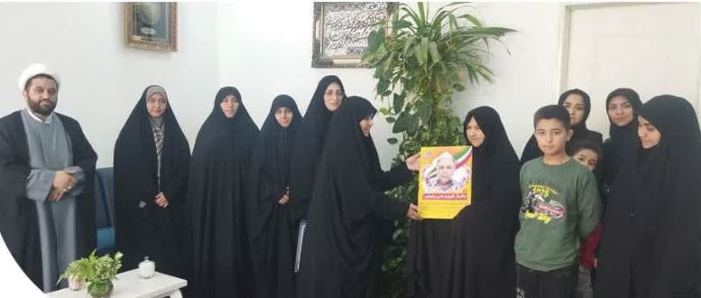 دیدار عوامل رویداد فرهنگی فلسطین با خانواده شهدا