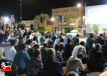 اختتامیه چهل و چهارمین دوره تابستانی انجمن قرآنی «چهل شب با چهل شهید» در کاشمر